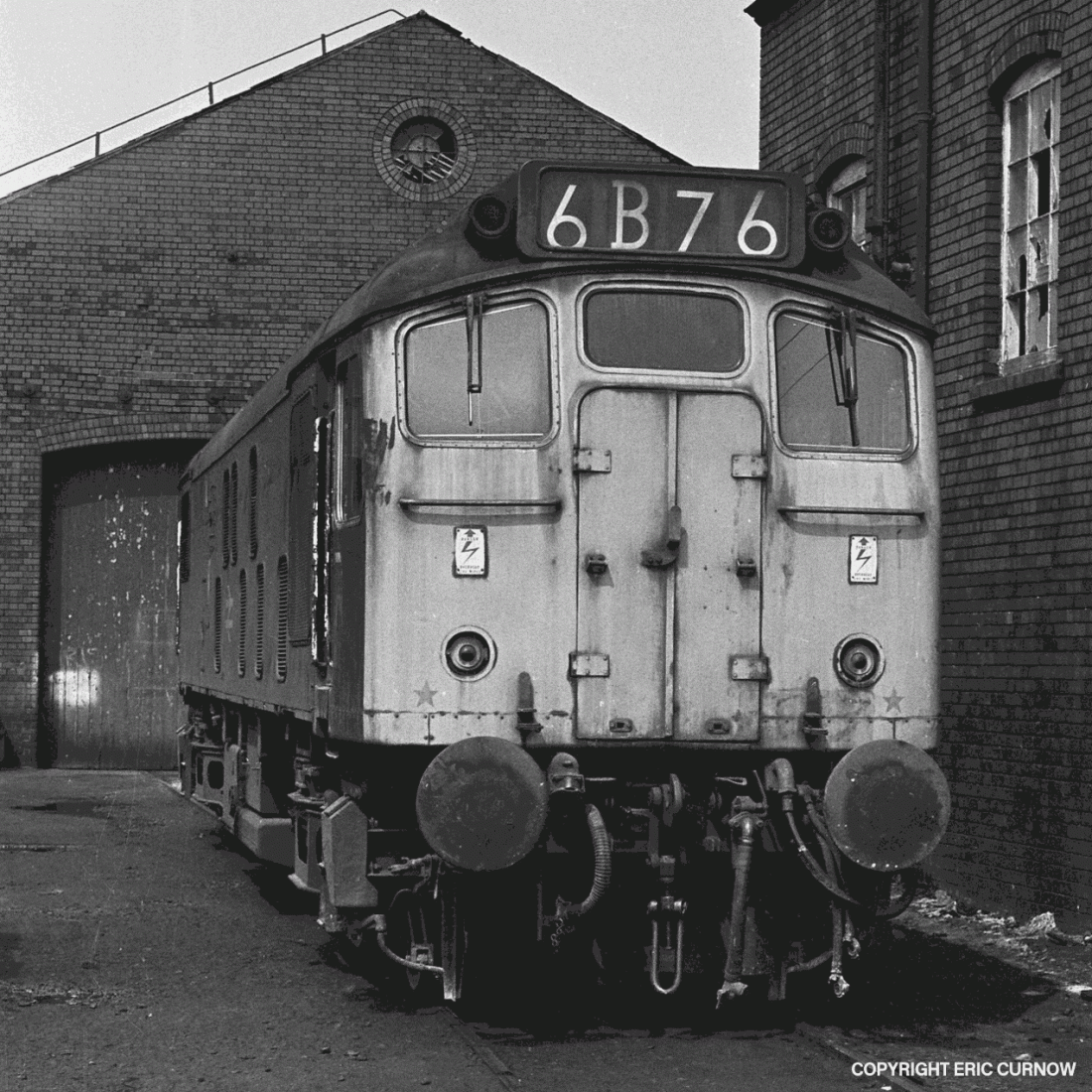 750529A26-LRK-25225-PARKD=w