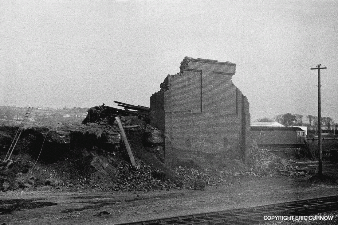 760407A18-LRK-WTR_T-DMLTN=w